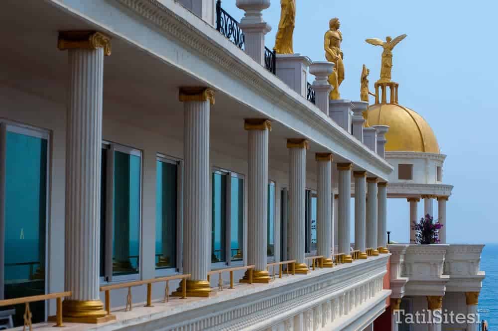 Antique Roman Palace Hotel